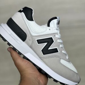 New Balance Gris y Negro